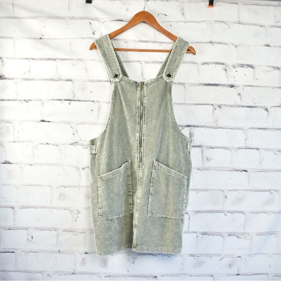 She + Sky Sage Green Wide Cord Zip Front Carpenter Style Mini Jumper Dress - Picture 1 of 4